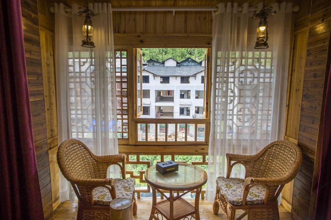 Mountain View Guesthouse จางเจียเจี้ย ภายนอก รูปภาพ