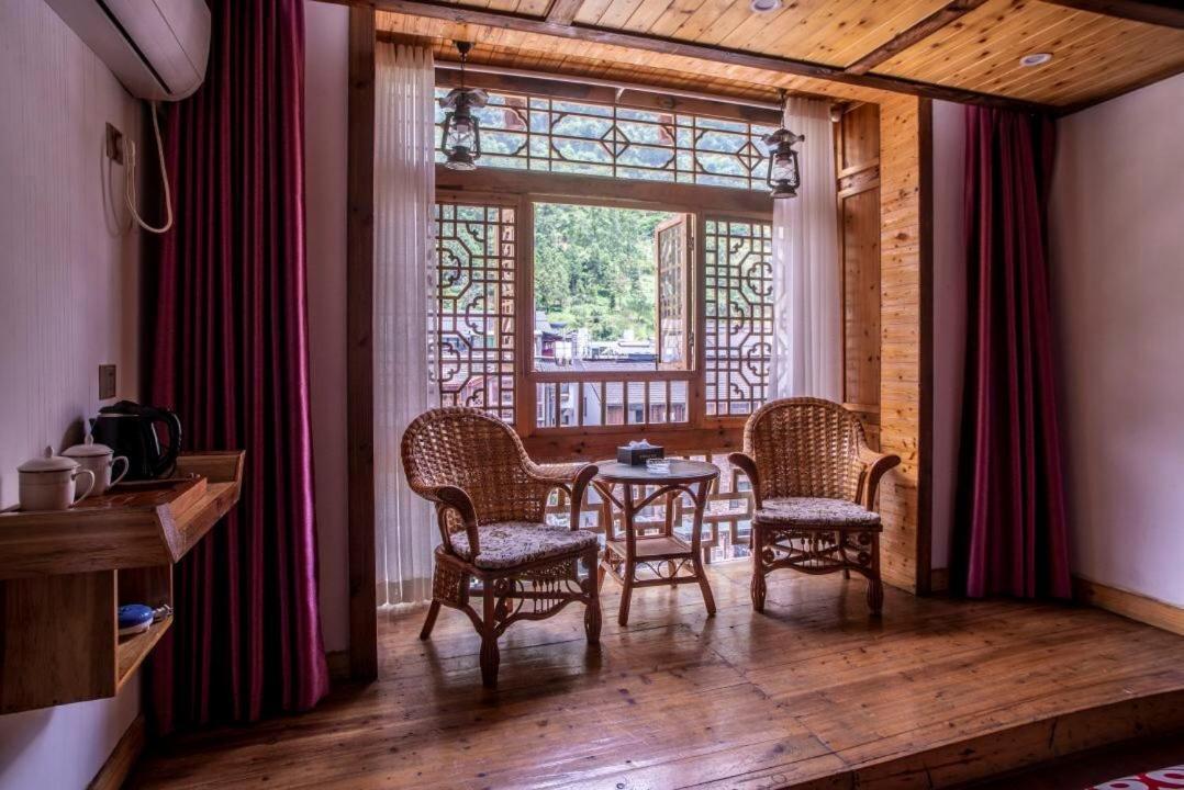 Mountain View Guesthouse จางเจียเจี้ย ภายนอก รูปภาพ