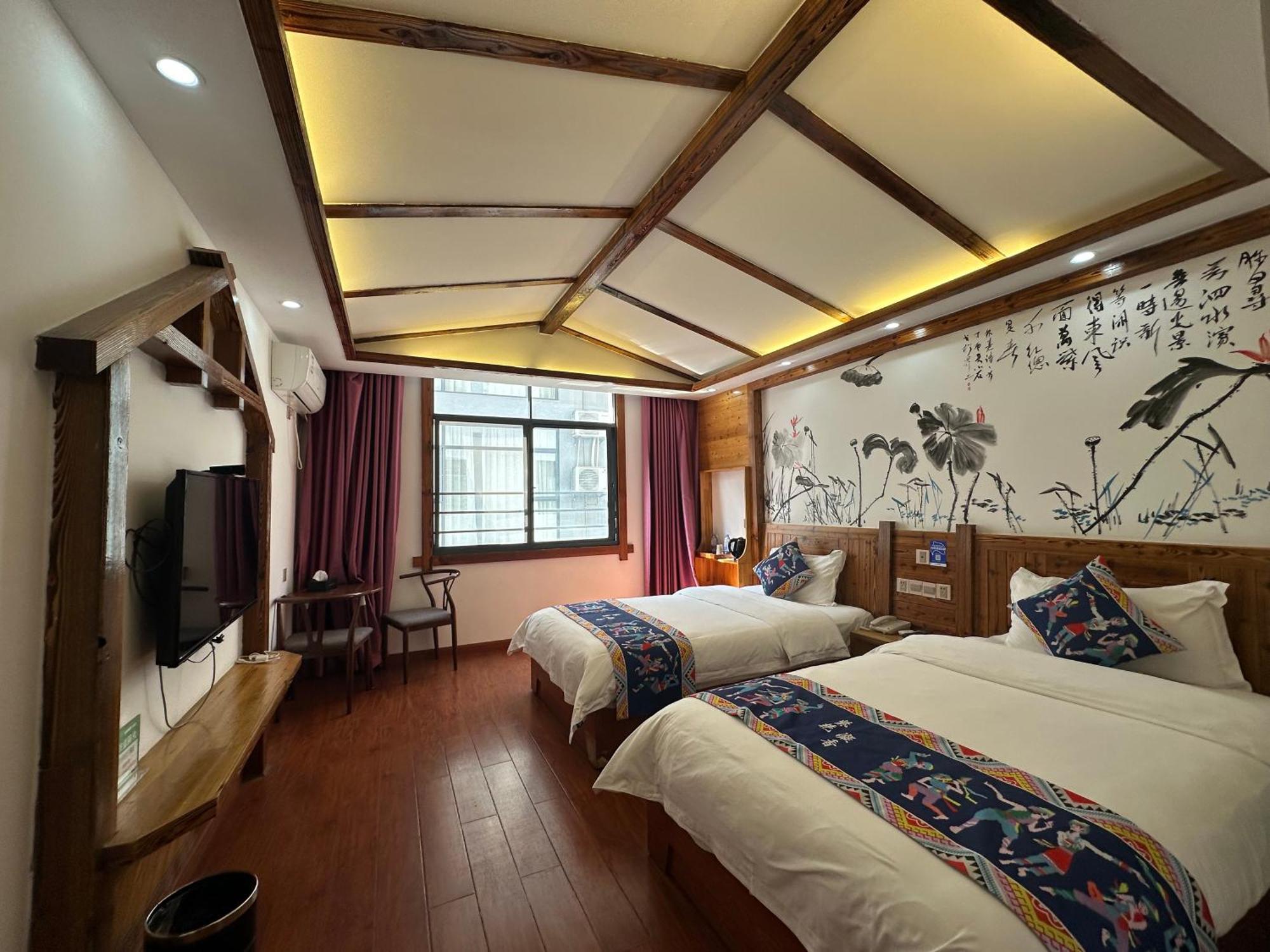 Mountain View Guesthouse จางเจียเจี้ย ภายนอก รูปภาพ